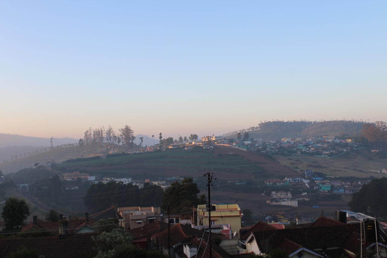 Drizzle Drop Inn Ooty Bagian luar foto