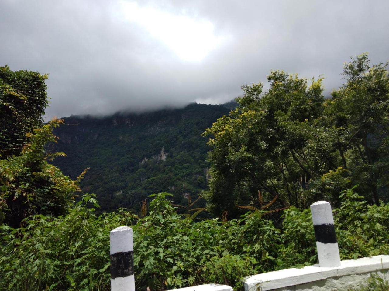 Drizzle Drop Inn Ooty Bagian luar foto