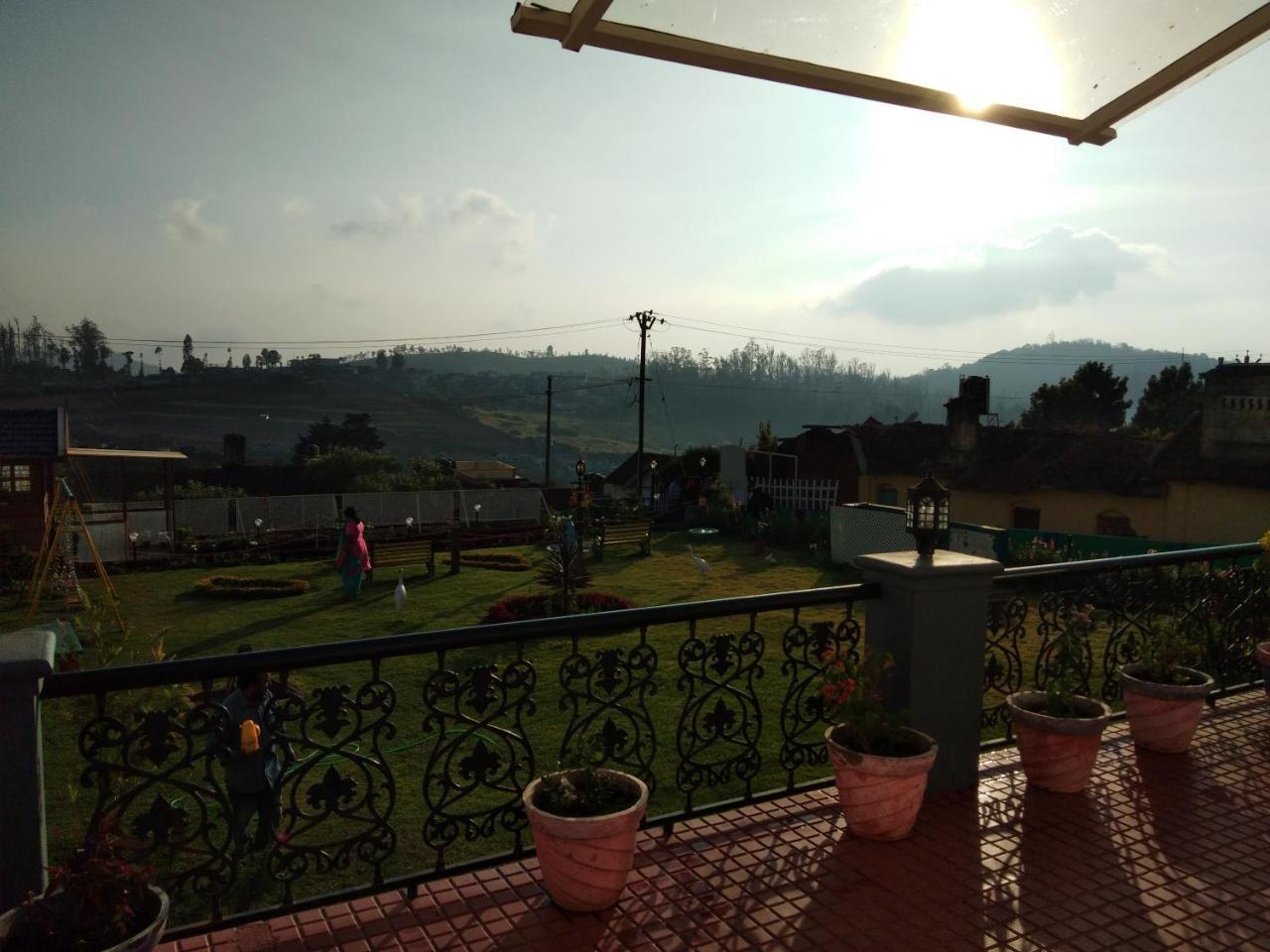 Drizzle Drop Inn Ooty Bagian luar foto