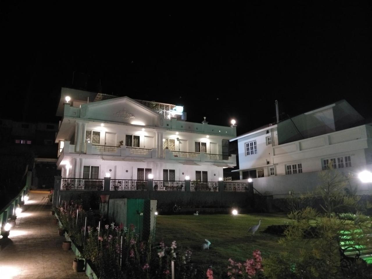 Drizzle Drop Inn Ooty Bagian luar foto